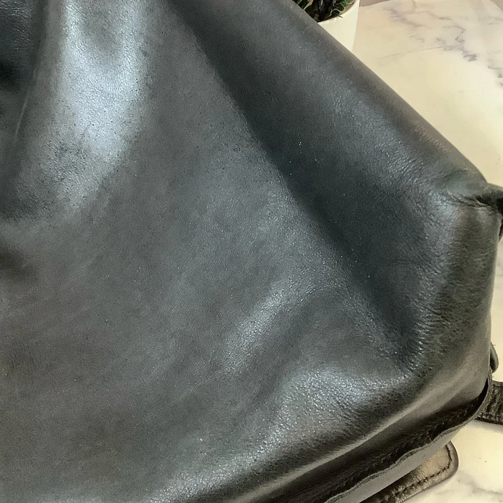GUC Bottega Veneta Intrecciato Messenger Bag